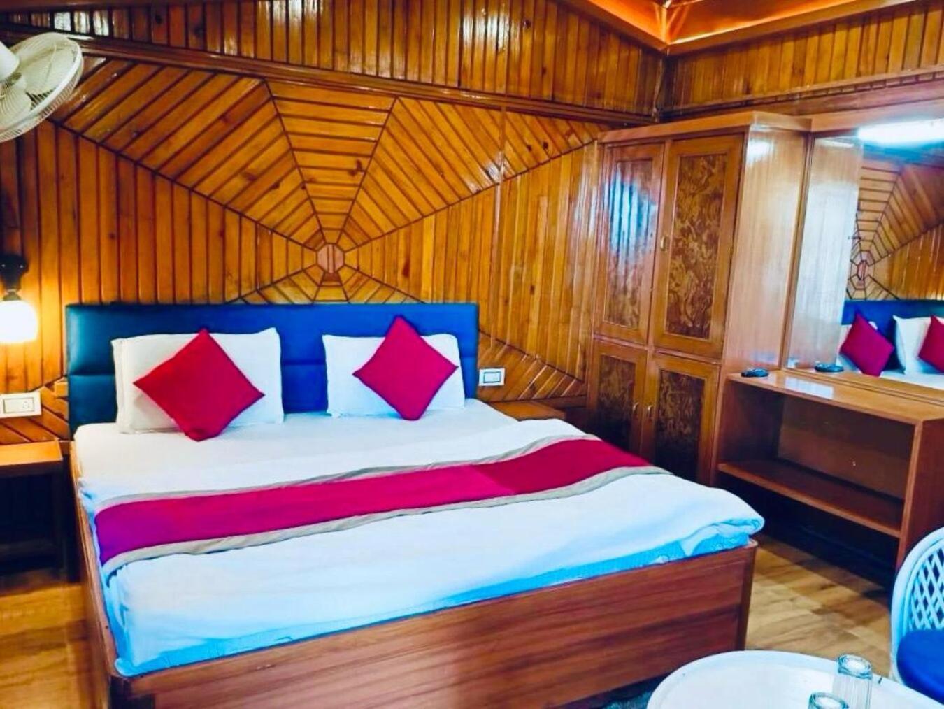 The Lake View Nainital Extérieur photo
